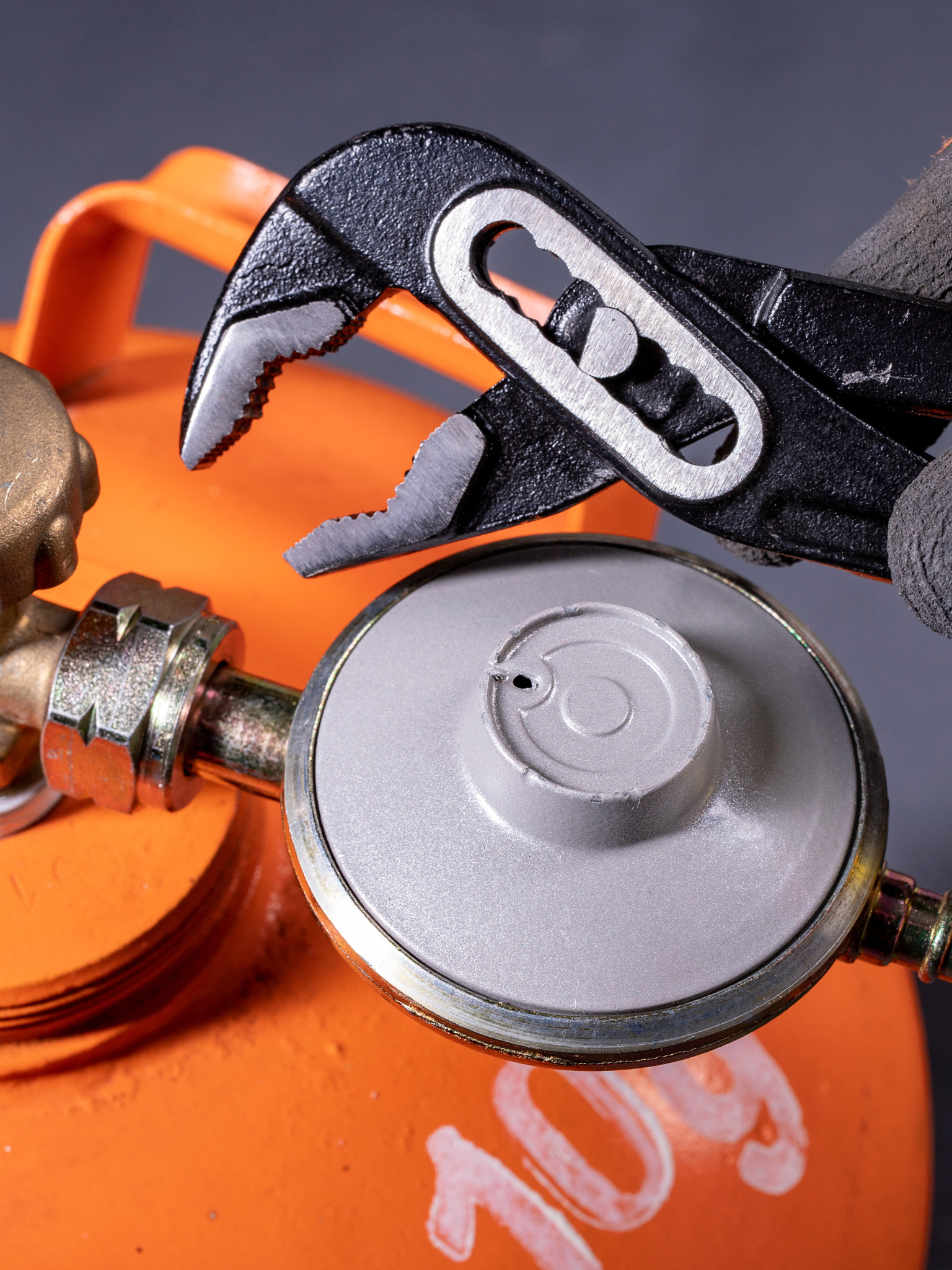 gas safe registered engineer near me Paddock Wood, TN12